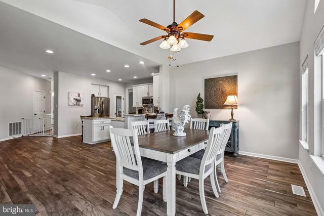 601 ARCHIBALD LN, Florence, NJ 08518