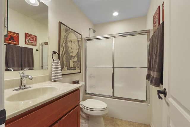 699 Stone Ridge DRIVE, Lake Geneva, WI 53147