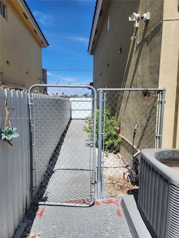 13610 SW 260th St, Homestead, FL 33032