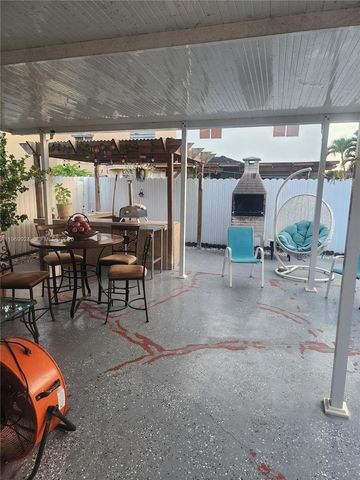 13610 SW 260th St, Homestead, FL 33032