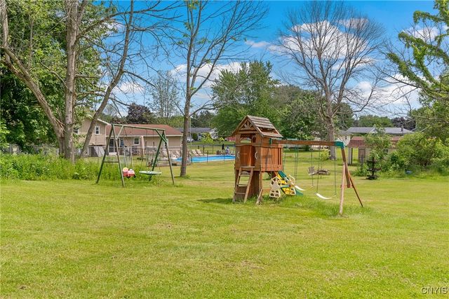 670 County Route 25 Road 25, Minetto, NY 13126