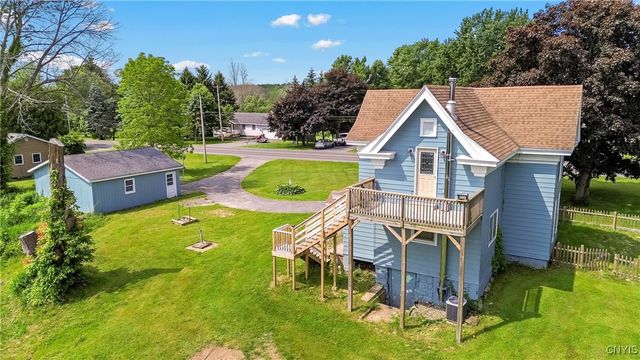 670 County Route 25 Road 25, Minetto, NY 13126