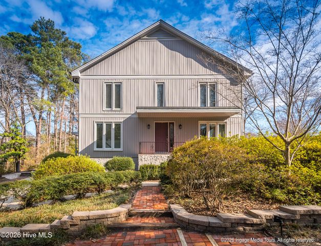 313 King George Road, Greenville, NC 27858