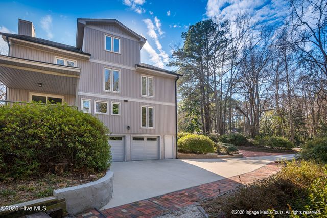 313 King George Road, Greenville, NC 27858