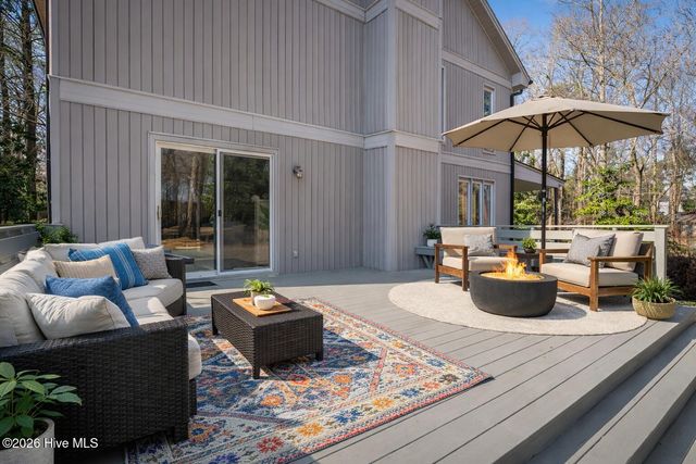 313 King George Road, Greenville, NC 27858