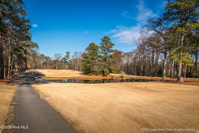313 King George Road, Greenville, NC 27858