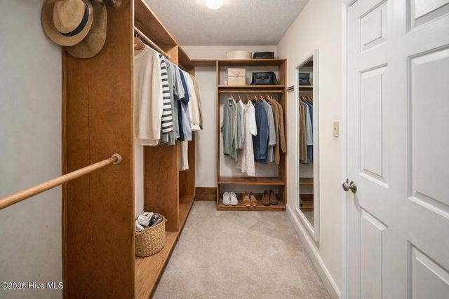 313 King George Road, Greenville, NC 27858