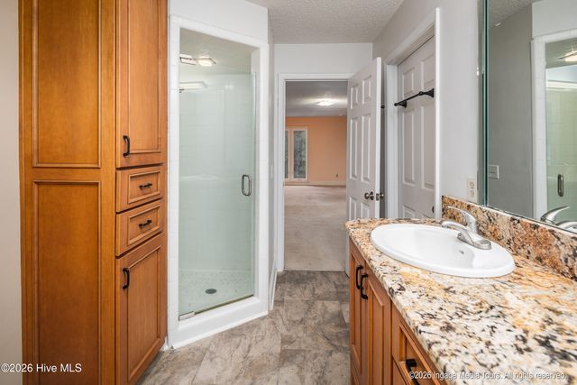 313 King George Road, Greenville, NC 27858