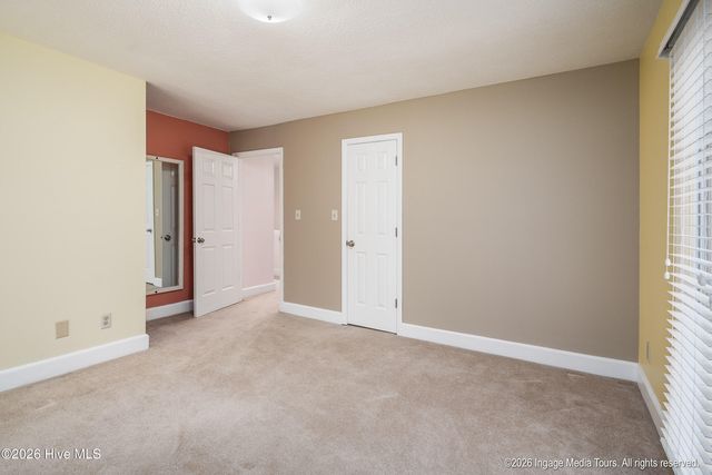 313 King George Road, Greenville, NC 27858