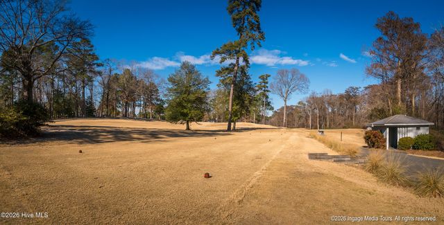 313 King George Road, Greenville, NC 27858