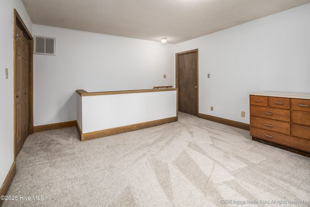 313 King George Road, Greenville, NC 27858