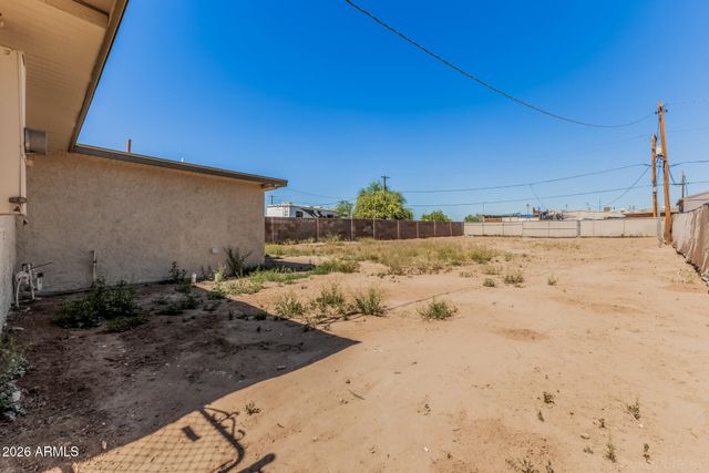 1712 W CORONA Avenue, Phoenix, AZ 85041