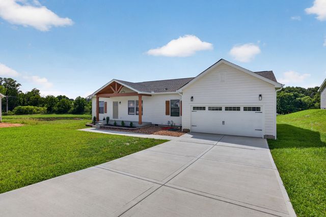 2509 River Ranch Dr, Cookeville, TN 38501