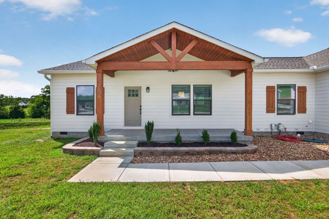 2509 River Ranch Dr, Cookeville, TN 38501