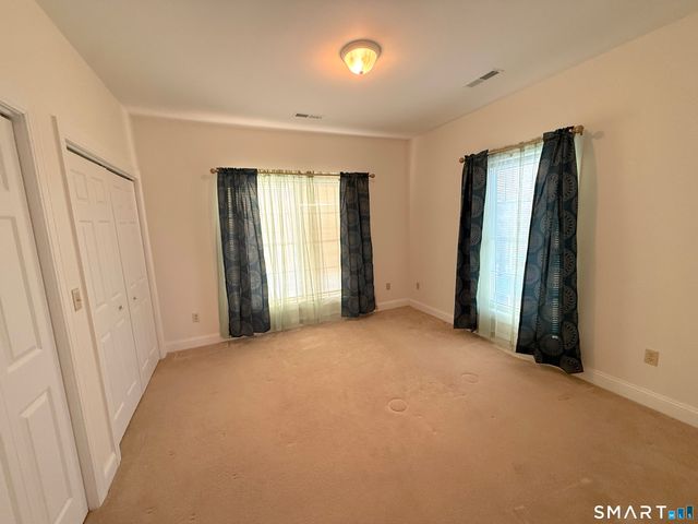 174 Wallens Street APT B6, Winchester, CT 06098