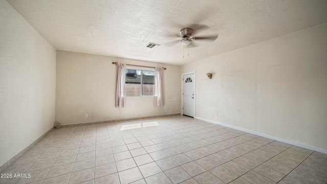 2908 E CACTUS Road, Phoenix, AZ 85032
