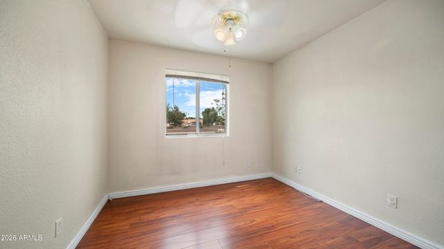 2908 E CACTUS Road, Phoenix, AZ 85032