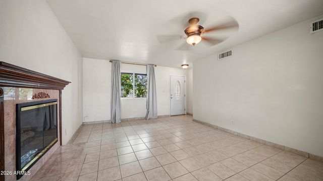 2908 E CACTUS Road, Phoenix, AZ 85032