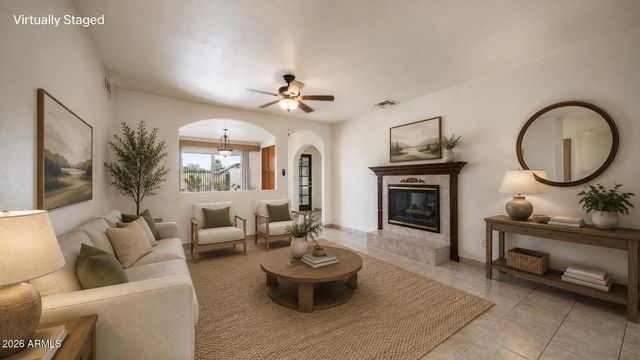 2908 E CACTUS Road, Phoenix, AZ 85032