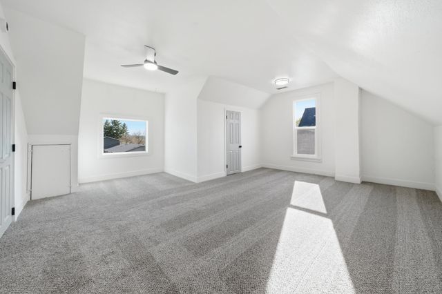 3127 E Jackson Ave, Spokane, WA 99207