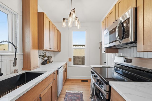 3127 E Jackson Ave, Spokane, WA 99207