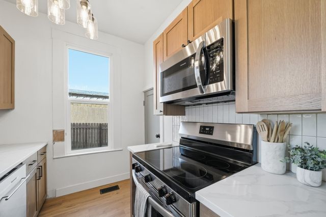 3127 E Jackson Ave, Spokane, WA 99207