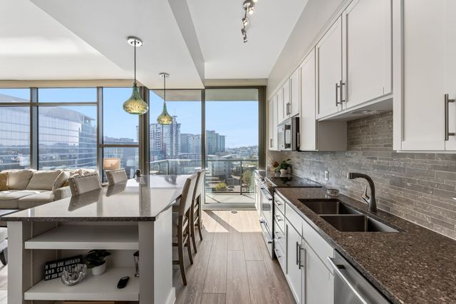 1212 Laurel St Apt 807, Nashville, TN 37203