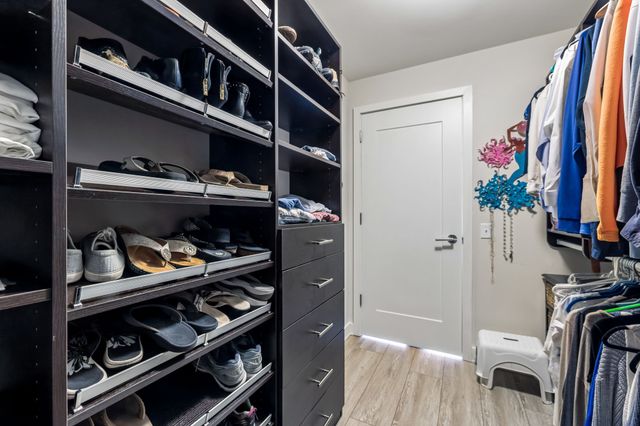 1212 Laurel St Apt 807, Nashville, TN 37203