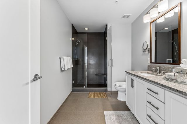 1212 Laurel St Apt 807, Nashville, TN 37203