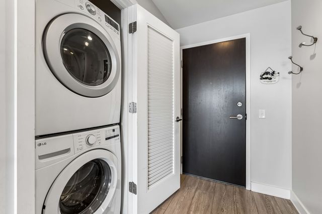 1212 Laurel St Apt 807, Nashville, TN 37203