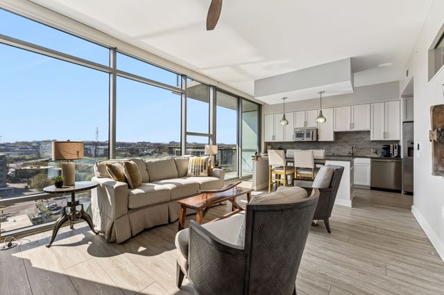 1212 Laurel St Apt 807, Nashville, TN 37203