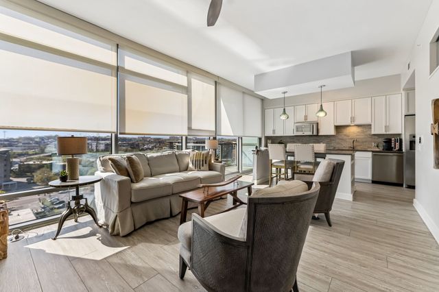 1212 Laurel St Apt 807, Nashville, TN 37203