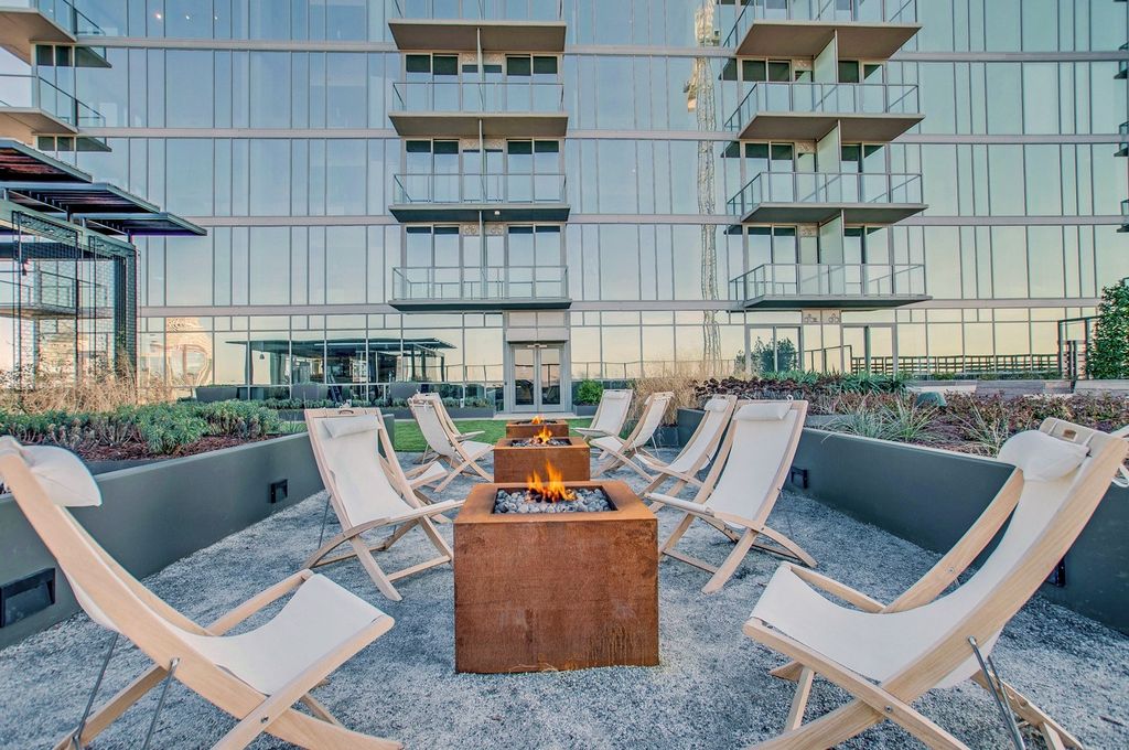 1212 Laurel St Apt 807, Nashville, TN 37203