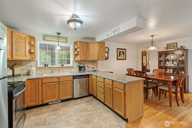 3351 179th Lane SE, Tenino, WA 98589