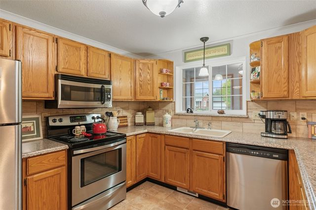 3351 179th Lane SE, Tenino, WA 98589