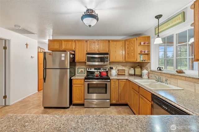 3351 179th Lane SE, Tenino, WA 98589