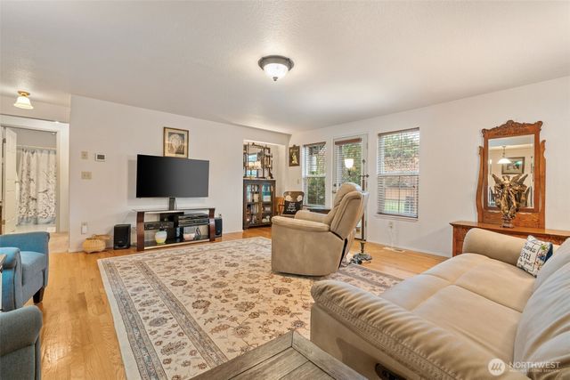 3351 179th Lane SE, Tenino, WA 98589