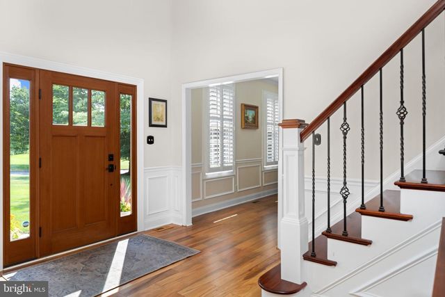 3821 FOUNTAIN CIR, Fountainville, PA 18923