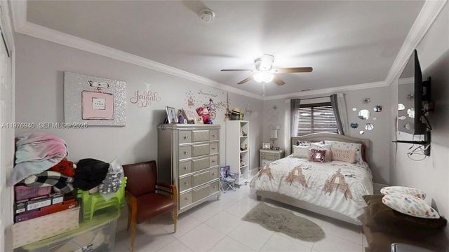 705 NW 8th Ave, Florida City, FL 33034