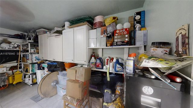 705 NW 8th Ave, Florida City, FL 33034