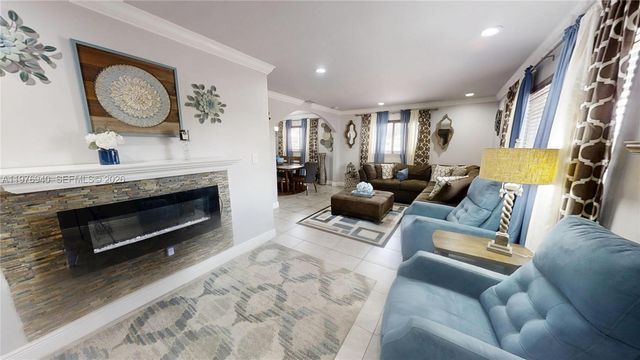 705 NW 8th Ave, Florida City, FL 33034