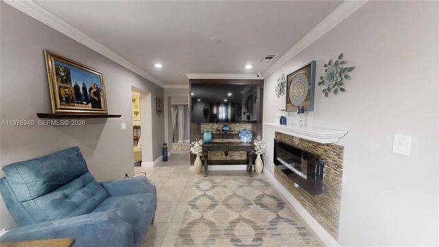 705 NW 8th Ave, Florida City, FL 33034