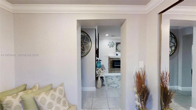 705 NW 8th Ave, Florida City, FL 33034