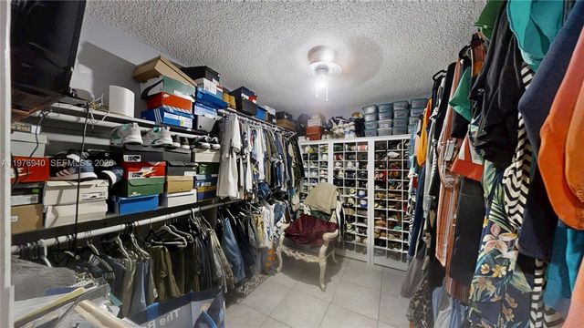 705 NW 8th Ave, Florida City, FL 33034