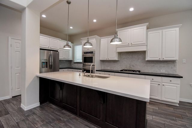 27231 Symphony Creek Lane, Fulshear, TX 77441