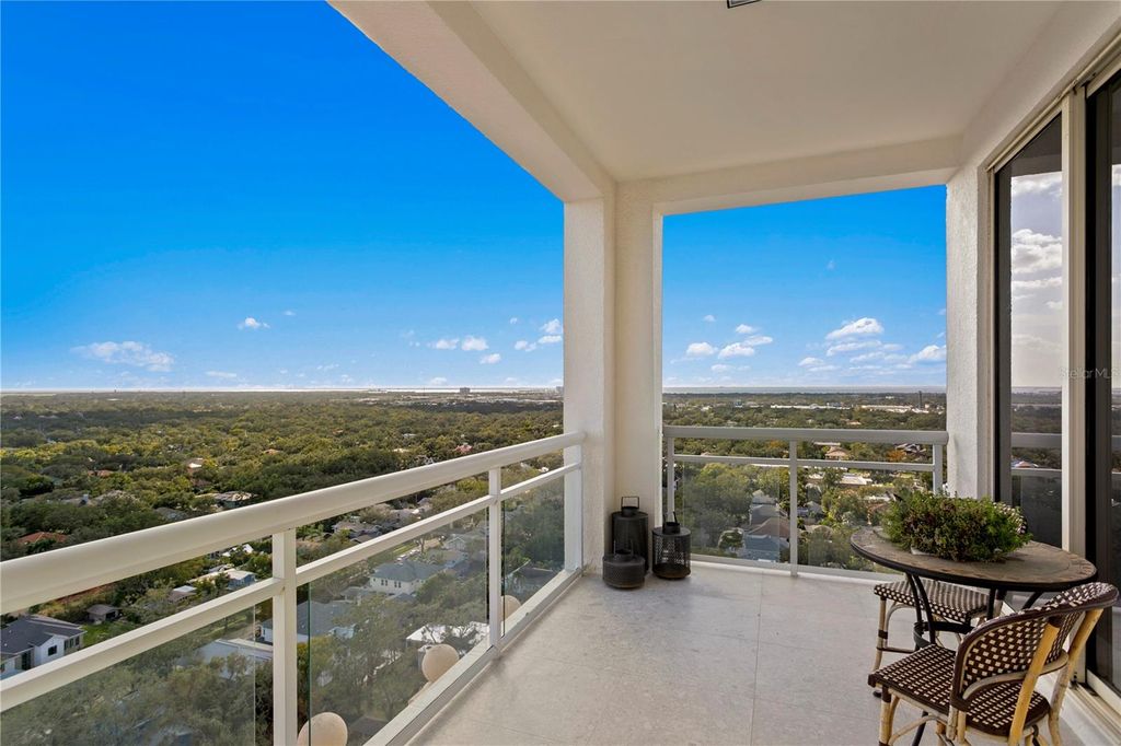 Image 22 of property listing at 4201 BAYSHORE BOULEVARD 2101, Tampa, FL 33611
