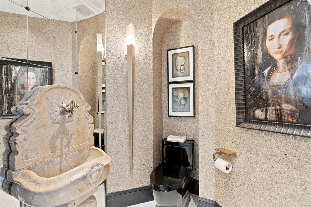 Image 30 of property listing at 4201 BAYSHORE BOULEVARD 2101, Tampa, FL 33611