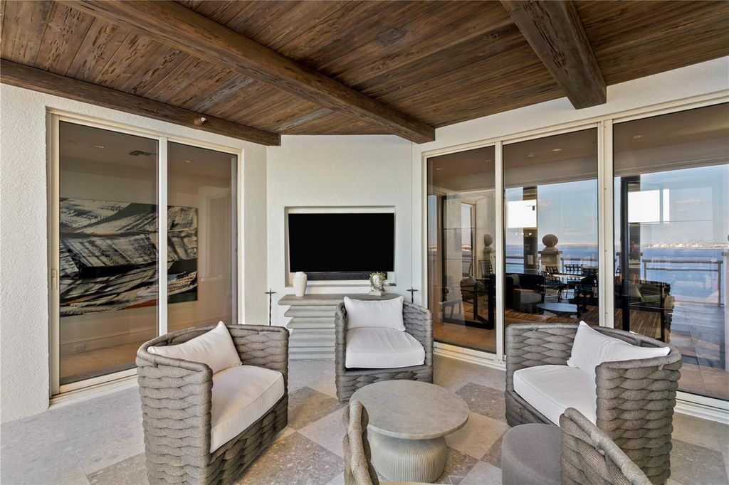 Image 33 of property listing at 4201 BAYSHORE BOULEVARD 2101, Tampa, FL 33611
