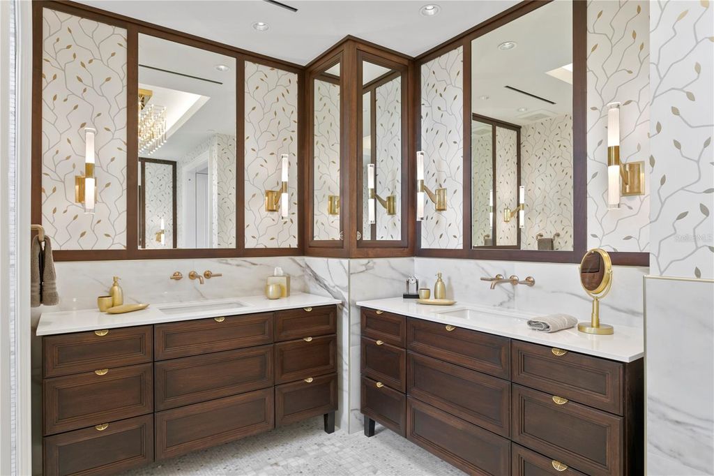 Image 43 of property listing at 4201 BAYSHORE BOULEVARD 2101, Tampa, FL 33611