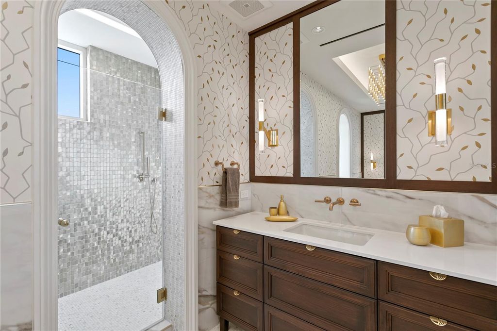 Image 45 of property listing at 4201 BAYSHORE BOULEVARD 2101, Tampa, FL 33611